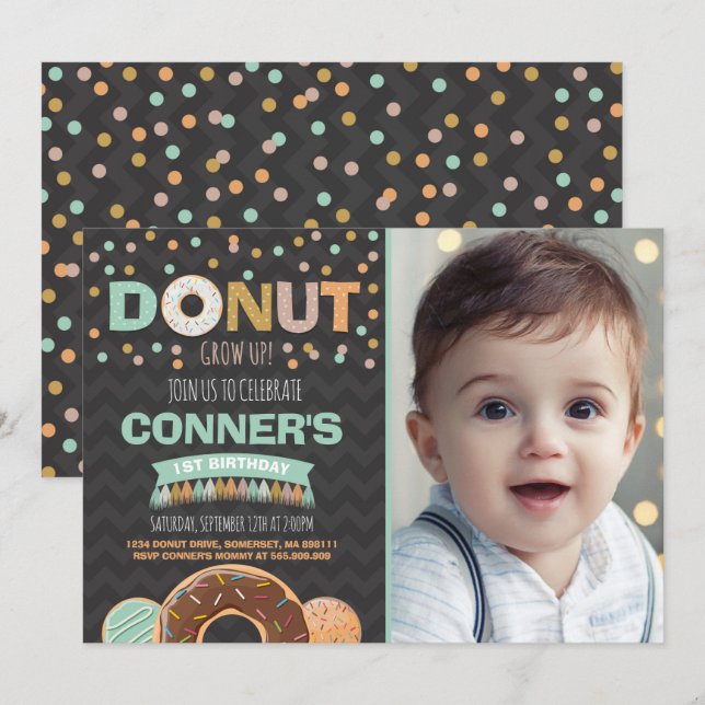 Donut Birthday-inbjudan: Väg upp Party Inbjudningar (Fram/baksida)