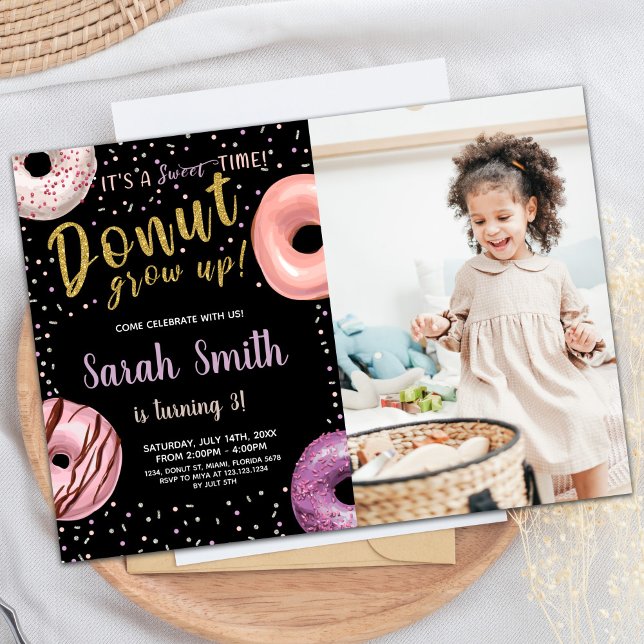 Donut Glitter Shadow Photo Donut Birthday Inbjudningar (Donut Glitter Shadow Photo Donut Birthday Invitation)