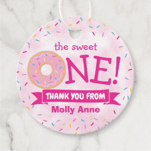 Donut Rainbow Sprinkles 1st Birthday Tack Gåvor Etiketter