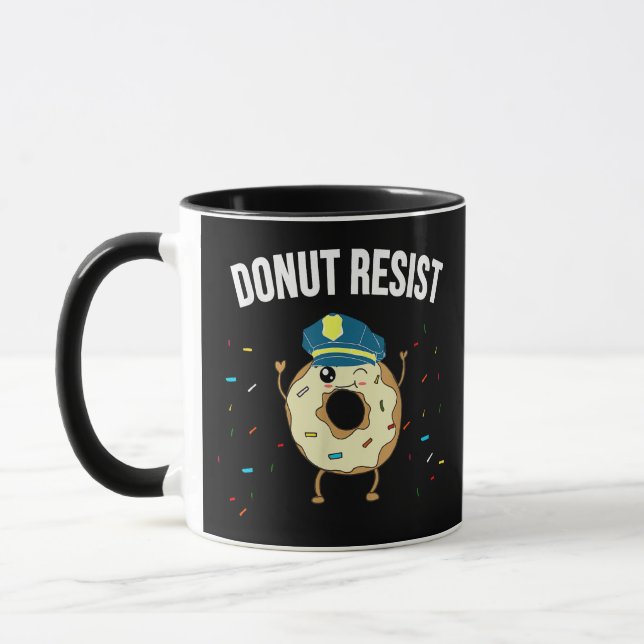 Donut Resiste Meme Funny Police Officer stöder Mugg (Vänster)