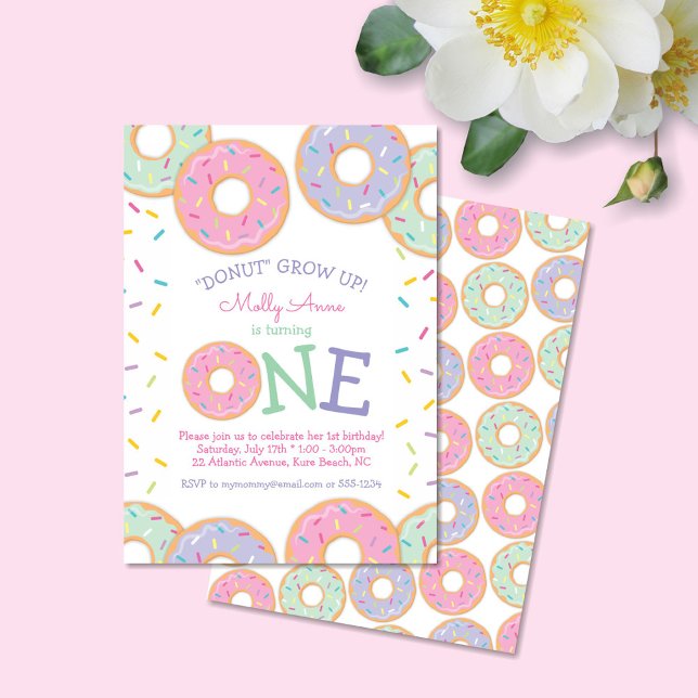 Donut rosa sprinkles första födelsedag inbjudningar (Skapare uppladdad)