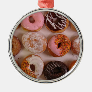 DONUTS! JULGRANSPRYDNAD METALL