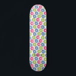 Donuts & Namn eller Text vit Mini Skateboard Bräda 18,5 Cm<br><div class="desc">Ta med dig den här unika munnen på vita skateboard. Fyll i med ditt namn eller din text.</div>