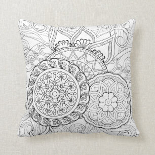 Doodle Blommor Och Mandalas Kudde