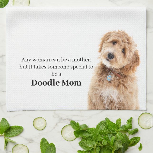 Doodle Hund Mamma Kitchen Towel Kökshandduk (Vikta)