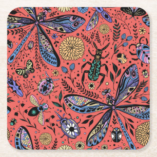 Doodle kryp på korallrött underlägg papper kvadrat