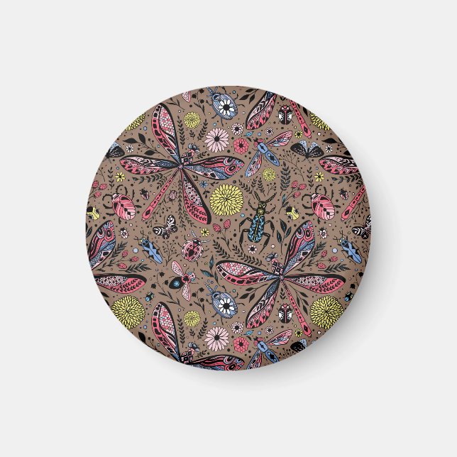 Doodle kryp på mocha brun magnet (Framsidan)