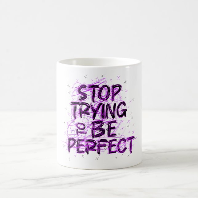 Doodle motivacional: Deja de intentar ser perfecto Kaffemugg (Center)