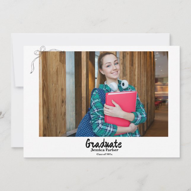 Doodle Stil Hand plockade Studenten Inbjudningar (Baksida)