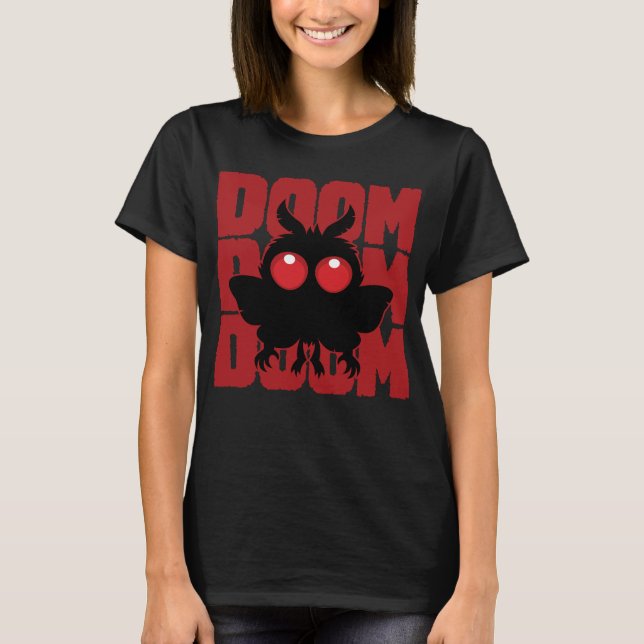 DOOM DOOM DOOM Kawaii Mothman Kryptid T Shirt (Framsida)