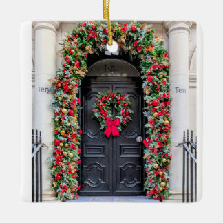 Doors of London: A Festive Christmas Julgransprydnad Keramik