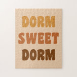 Dorm Sweet Dorm Brown Retro 70-tal Lettering Pussel<br><div class="desc">Dorm Sweet Dorm Brown Retro 70s Lettering Puzzle</div>