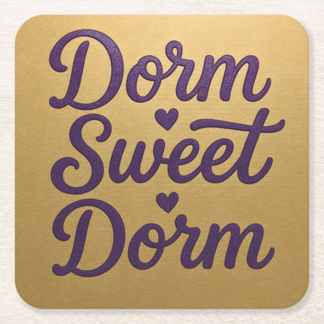Dorm Sweet Dorm Script Underlägg set (Framsidan)