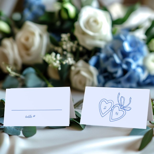 Dörrsketch Modern ANPASSNINGSBAR för Whimsical Hea Placeringskort (Whimsical Heart Locket Doodle Sketch Modern CUSTOM Place Card
)
