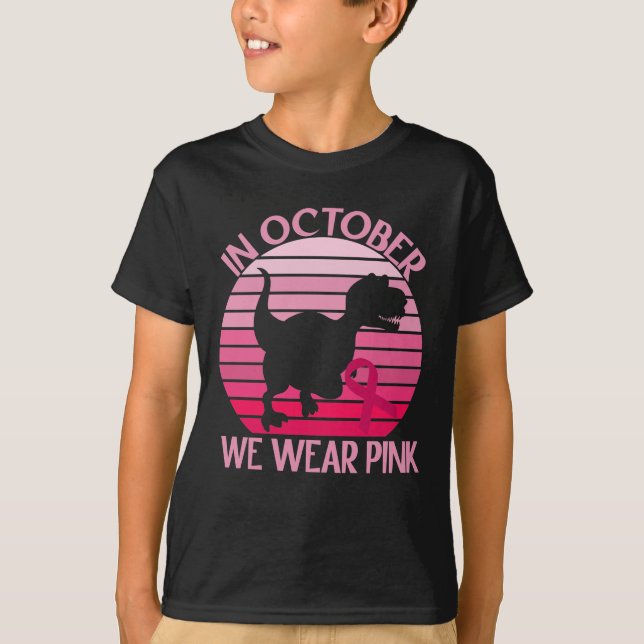 Dosering I oktober Bäror vi Rosa bröstcancer vid  T Shirt (Framsida)