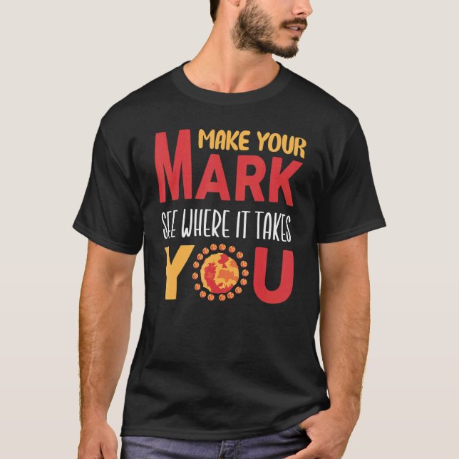 Dot-dagen i Lycklig Internationell gör ditt märke T Shirt (Framsida)