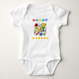 Dot Day, En Rolig Design för Din Lille Konstnär. T Shirt