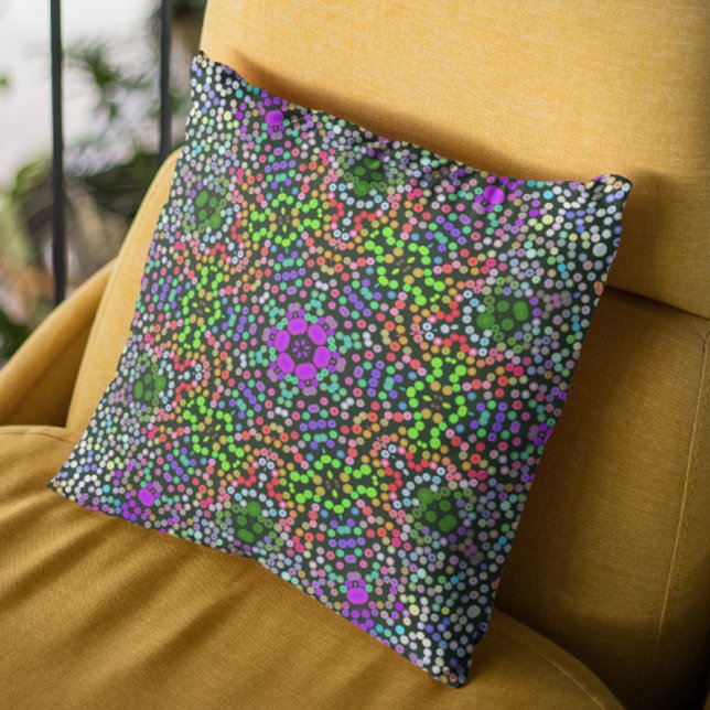 Dot Mandala Flower Grönt Lila and Orange Kudde (Skapare uppladdad)