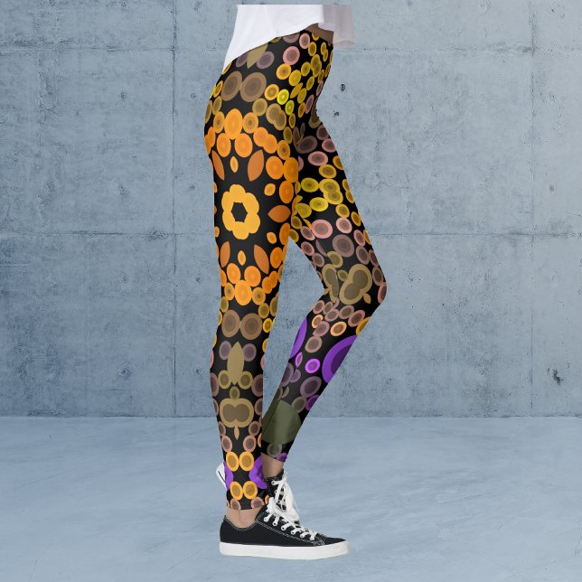 Dot Mandala Flower Gult and Lila Leggings (Skapare uppladdad)