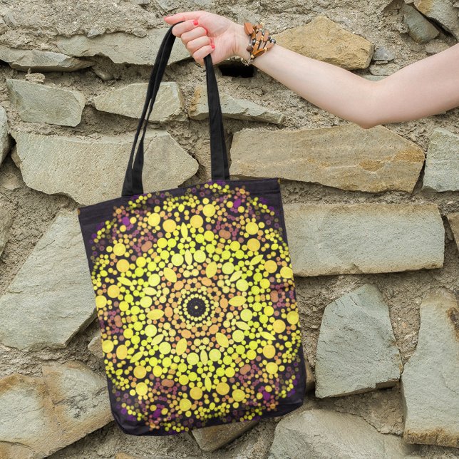 Dot Mandala Flower Gult Lila and Black Tygkasse (Skapare uppladdad)