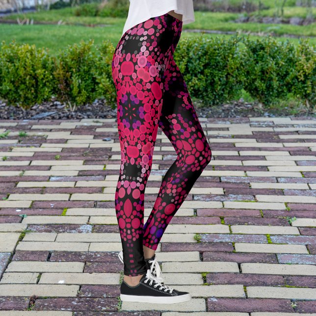 Dot Mandala Flower Rosa and Lila Leggings (Skapare uppladdad)