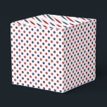 Dots Presentaskar<br><div class="desc">This gift favor box is shown in a red,  white and blue dots print.  
Choose from many styles,  customize this item or buy as is.




Licensed Print</div>