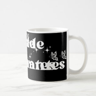 Dotter till invandrarflyktingar Latina Högers anti Kaffemugg