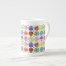 Dotty Birth Flower och Gem Bone China Mugg
