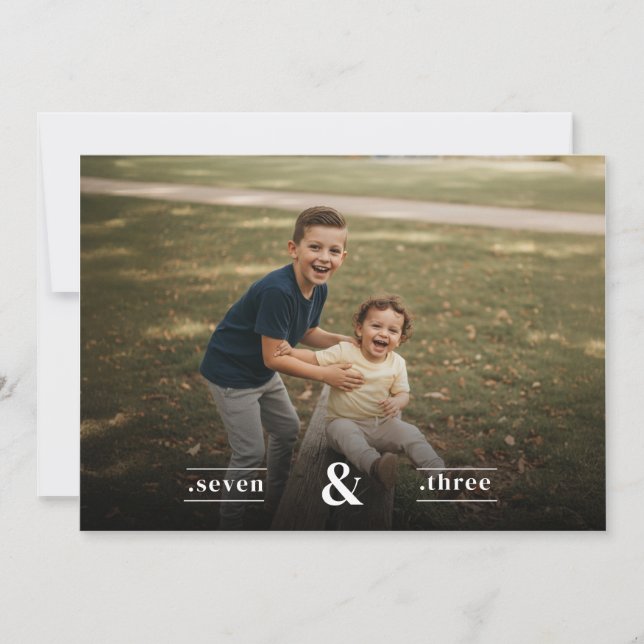 Double Birthday Two Kids Photo Party Celebration Inbjudningar (Framsida)