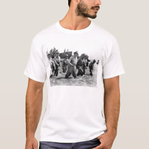 Douglas MacArthur länder på Leyte den filippinsk T Shirt