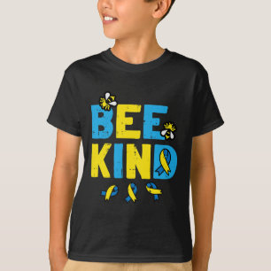 Downs syndrom medvetenhet Bee snäll Trisomi 21 män T Shirt