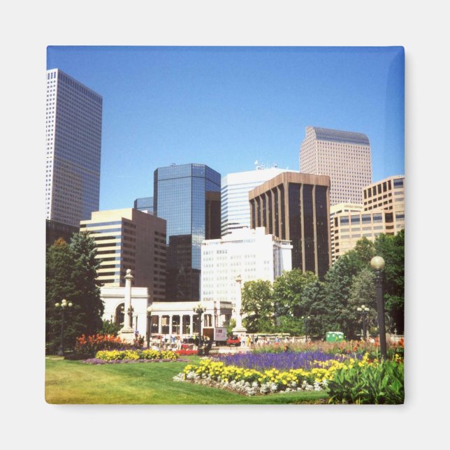 Downtown Denver Souvenir Magnet (Framsidan)