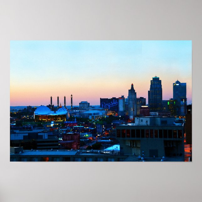 Downtown Kansas City vid solnedgång Poster (Framsidan)