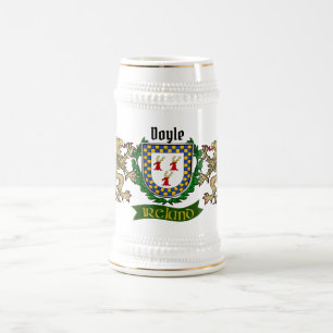Doyle/O'Doyle Irish Shield Personlig Beer Stein Sejdel