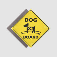 Dozer Surfs Hund ombord