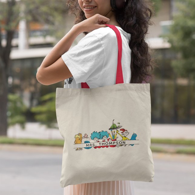 Dr Seuss Characters & Teacher Namn Tygkasse (Person carrying tote)