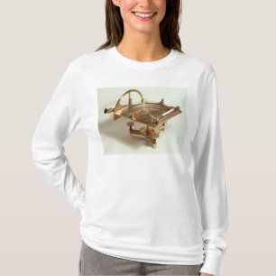 Dra upp konturernaa av kompasset tee shirt