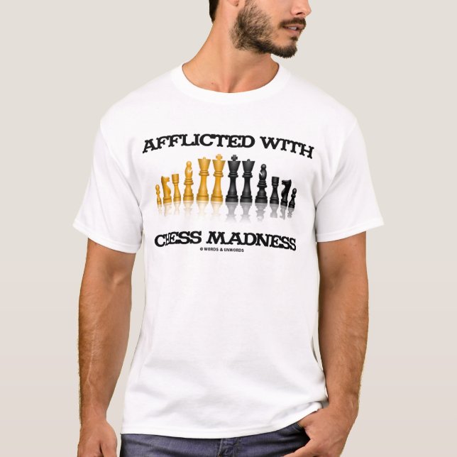 Drabbat med schacknojan (schackuppsättningen) t shirt (Framsida)