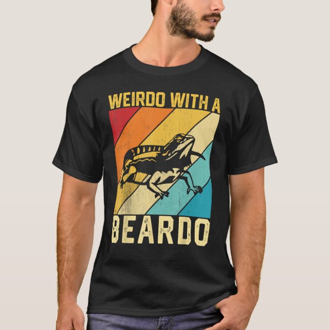 Dragon Beardie Weirdo med en Beardo 1 T Shirt (Framsida)