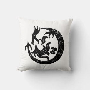 Dragon Blowing Fire Kudde