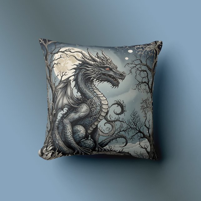 Dragon by Moonlight Kudde (Skapare uppladdad)
