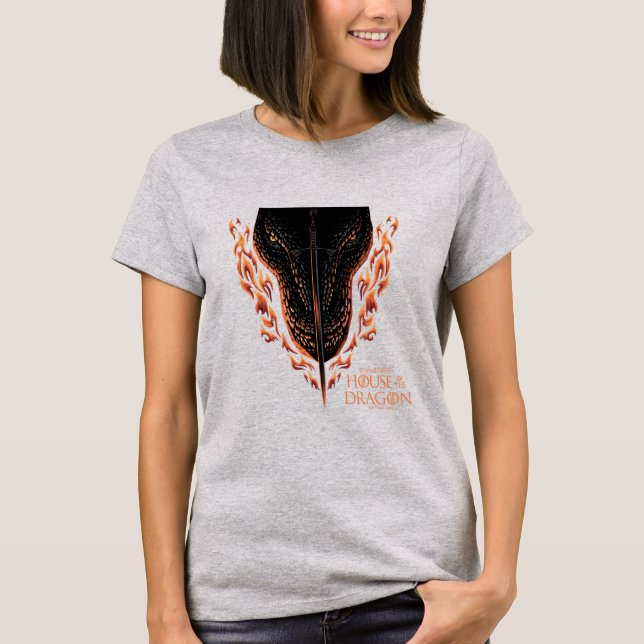 Dragon in Flames Behind Sword T Shirt (Framsida)