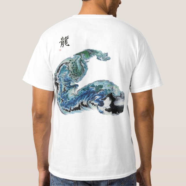 Dragon in the Waves – Abstract Ocean Energy T-Shir T Shirt (Baksida)