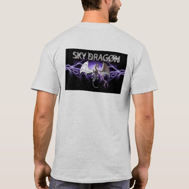 Dragon med Lighting Storm T Shirt (Baksida)