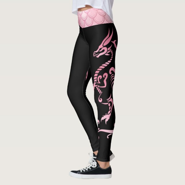 Dragon med minimalistisk Rosa Black Iridescent Sca Leggings (Vänster)