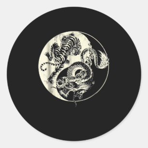 Dragon med tiger Tatto YIN och Yang Beast Fight Runt Klistermärke