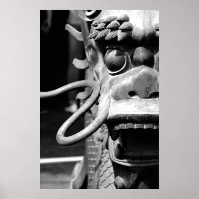 Dragon Slå Poster (Framsidan)