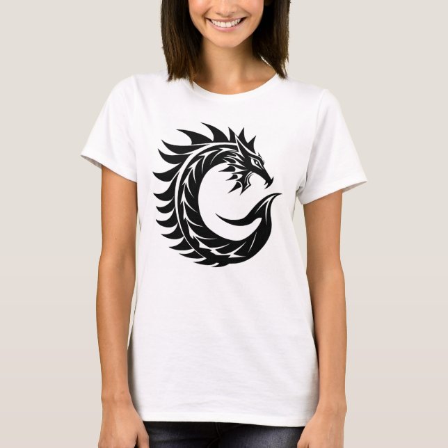 Dragon Styled Letter C, Dragon Alphabet, Monogram T Shirt (Framsida)