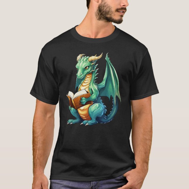 Dragon with book t shirt (Framsida)