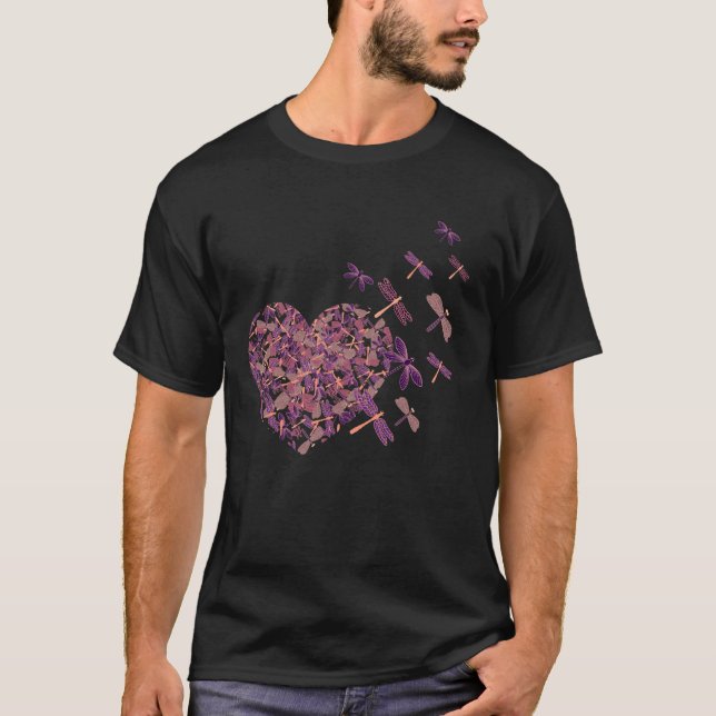 Dragonfly Heart som flyger ut från Heart Älskare C T Shirt (Framsida)